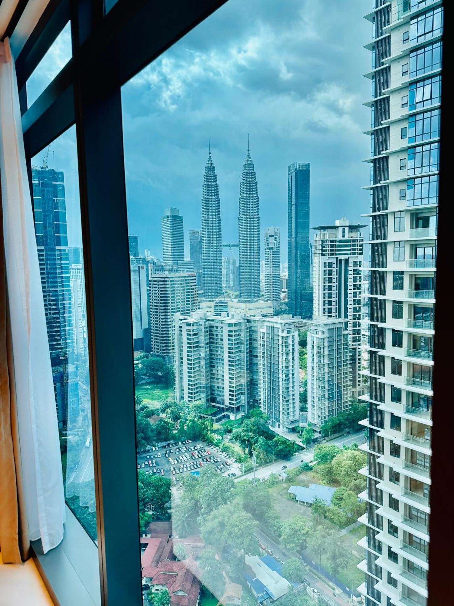 Eaton Residence Klcc Kuala Lumpur Buitenkant foto