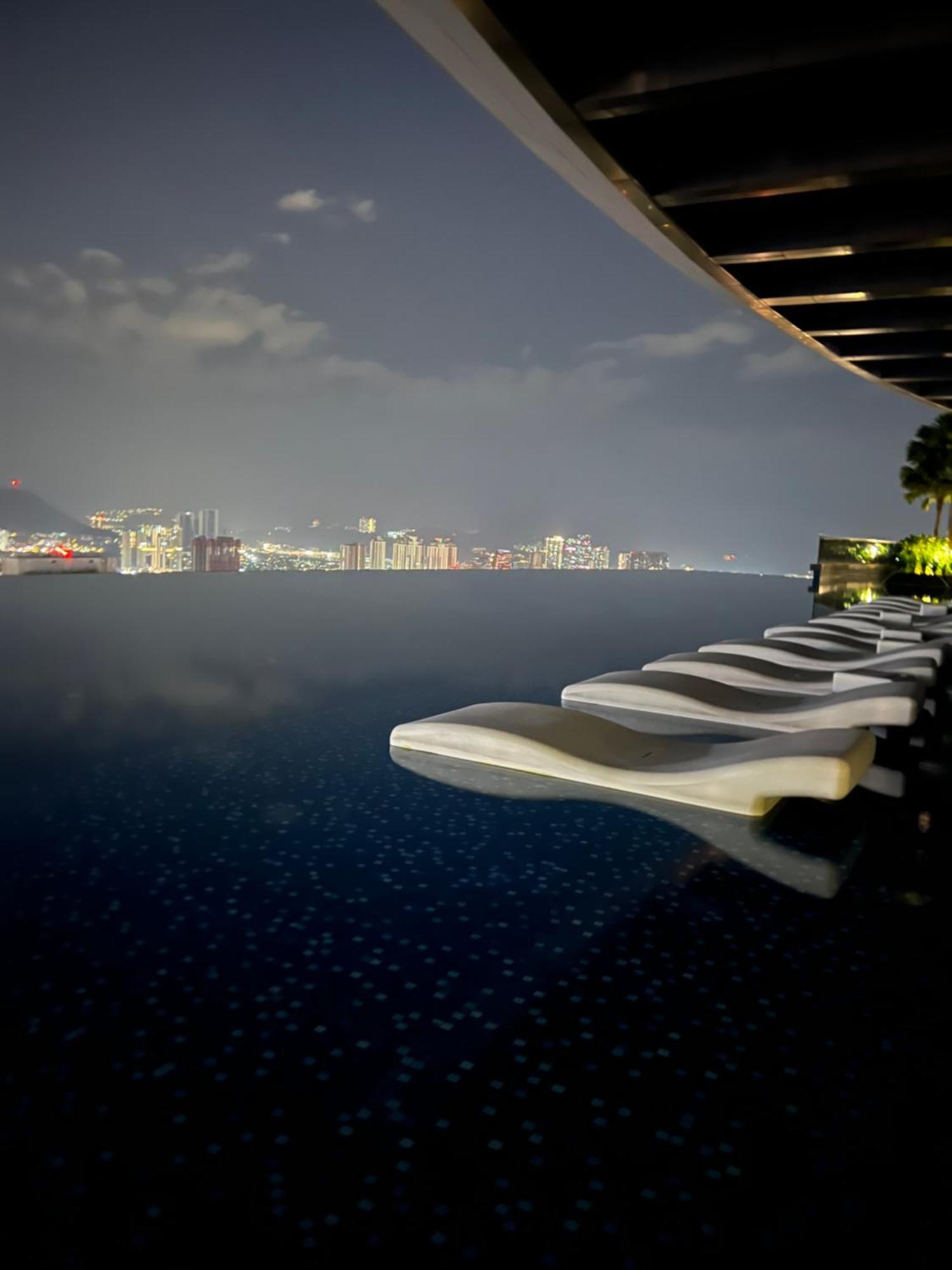 Eaton Residence Klcc Kuala Lumpur Buitenkant foto